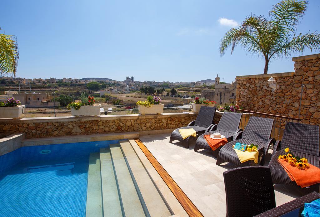 Carini Farmhouses Għarb Zimmer foto