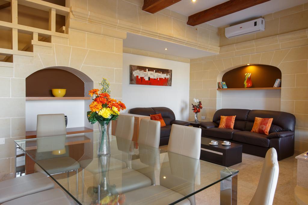 Carini Farmhouses Għarb Zimmer foto