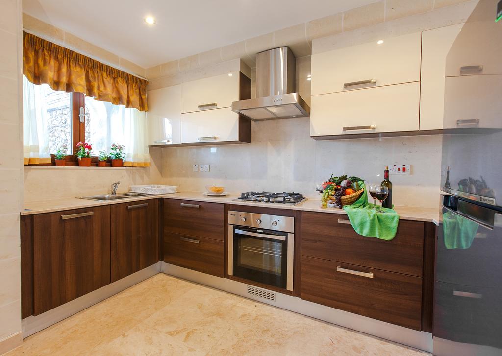 Carini Farmhouses Għarb Zimmer foto